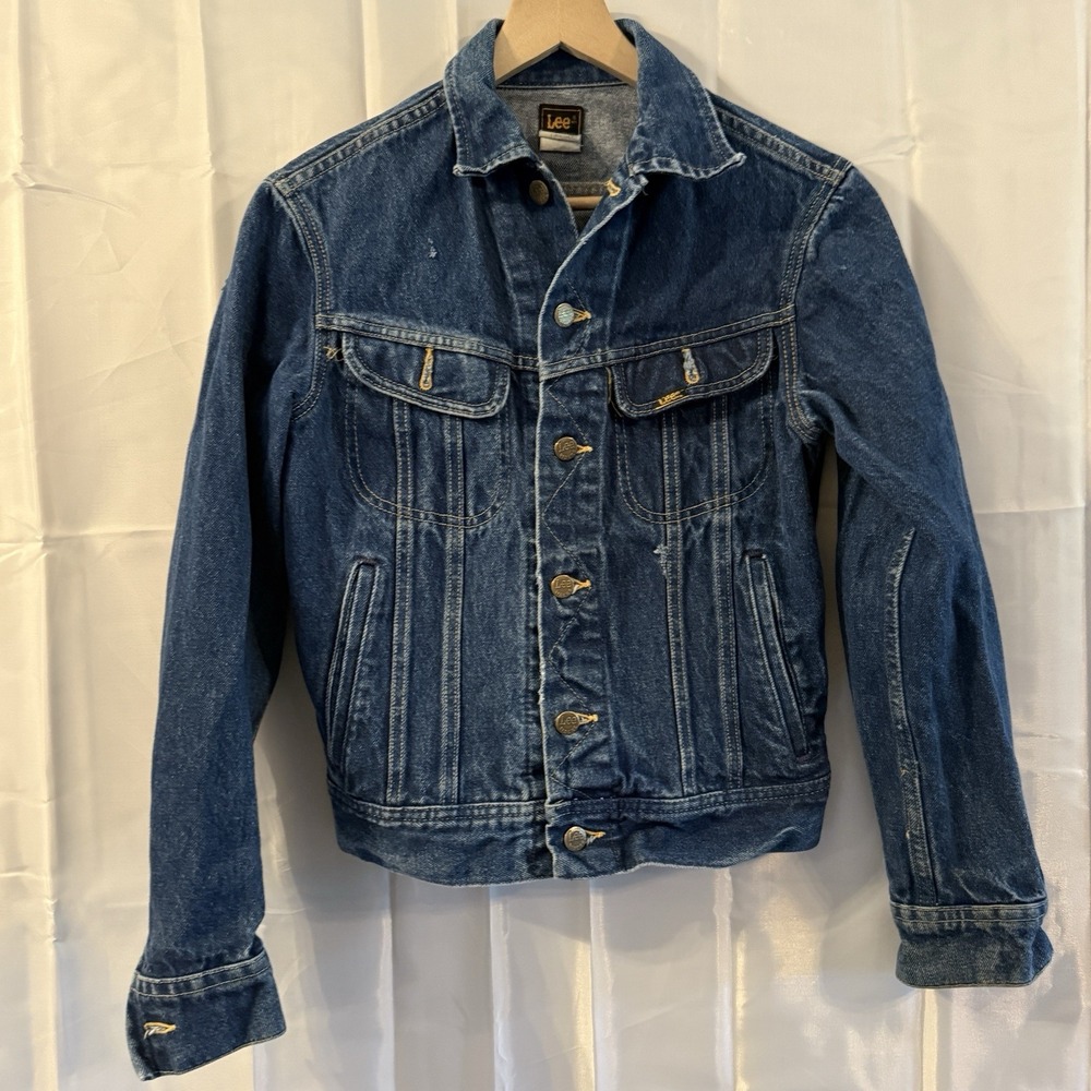Vintage Lee 153438 Denim Trucker Jacket Men 34R Blue Jean‎ Made In USA